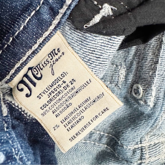 Miss Me Boot Cut Angel Wing Jeans 28 - Picture 8 of 14